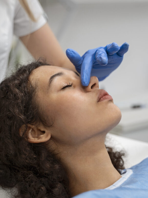 patient-undergoing-microneedling-procedure